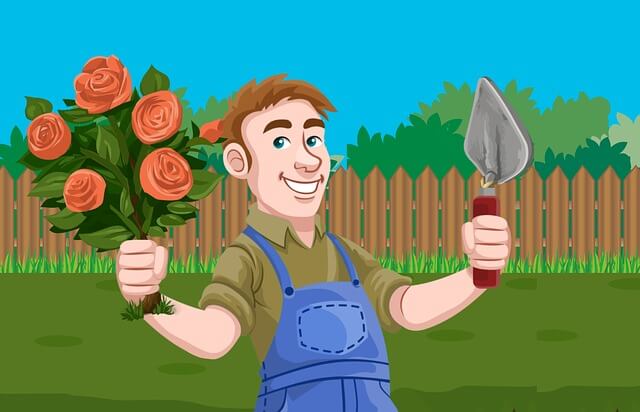 Un jardinier un bouquet de fleurs à la main