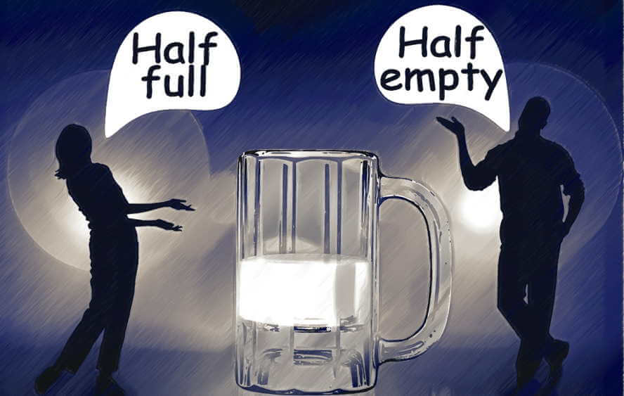 Commentaires sur un bock de bière : ‘Half full’ et ‘Half empty’